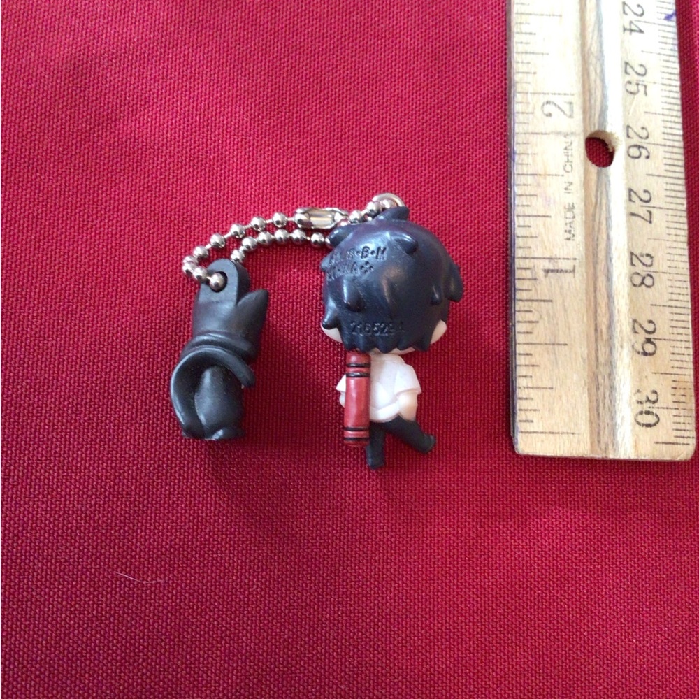 Little anime keychain /figure thing - Picture 5 of 5